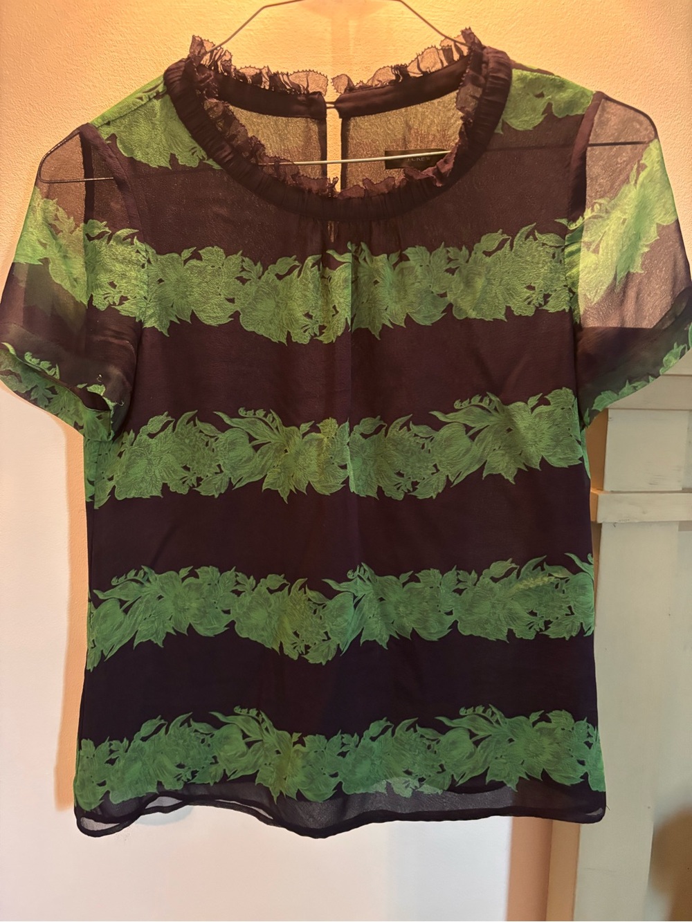 Women’s JCrew Short Sleeve Blue Top with Green Leaf Stripe Print